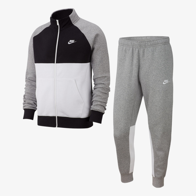 Nike Sportswear 