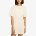Nike SPORTSWEAR ESSENTIAL 