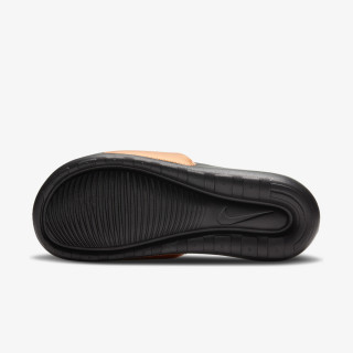Nike WMNS VICTORI ONE SLIDE 
