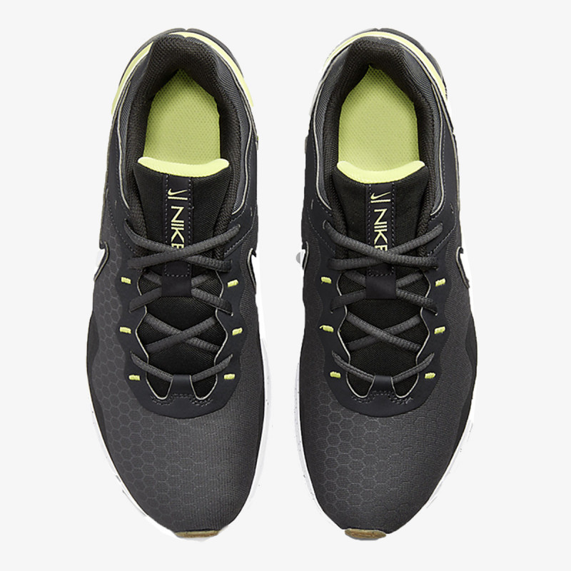 Nike Legend Essential 2 