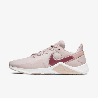 NIKE Atlete Legend Essential 2 