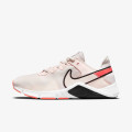 Nike Legend Essential 2 