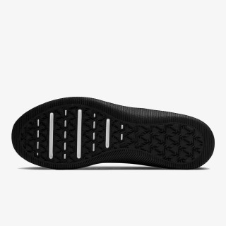 Nike MC TRAINER 