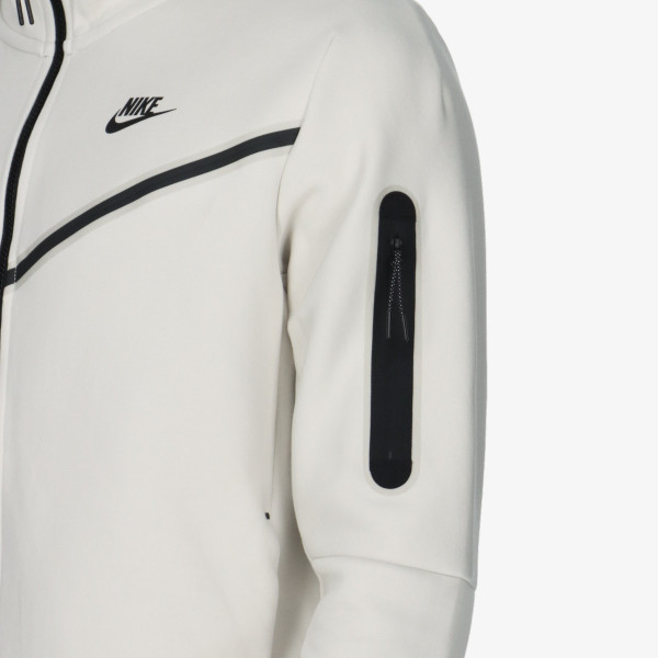 Nike Sportswear Tech 
