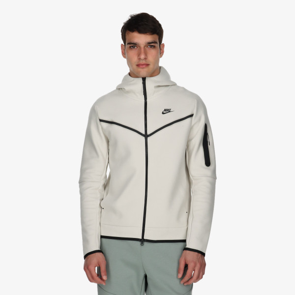Nike Sportswear Tech 