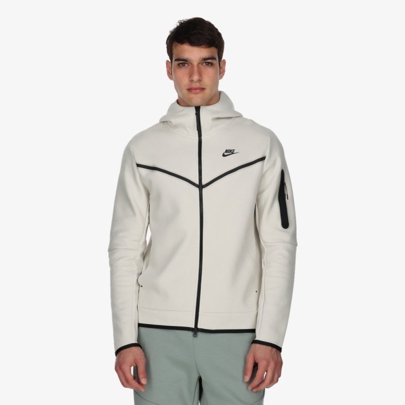 Nike Sportswear Tech 