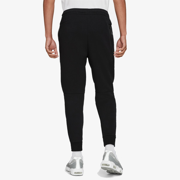 Nike Sportswear Tech 