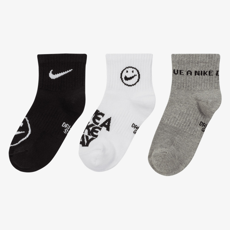 Nike Y NK EVRYDY LTWT ANKL 3PR NKDAY 