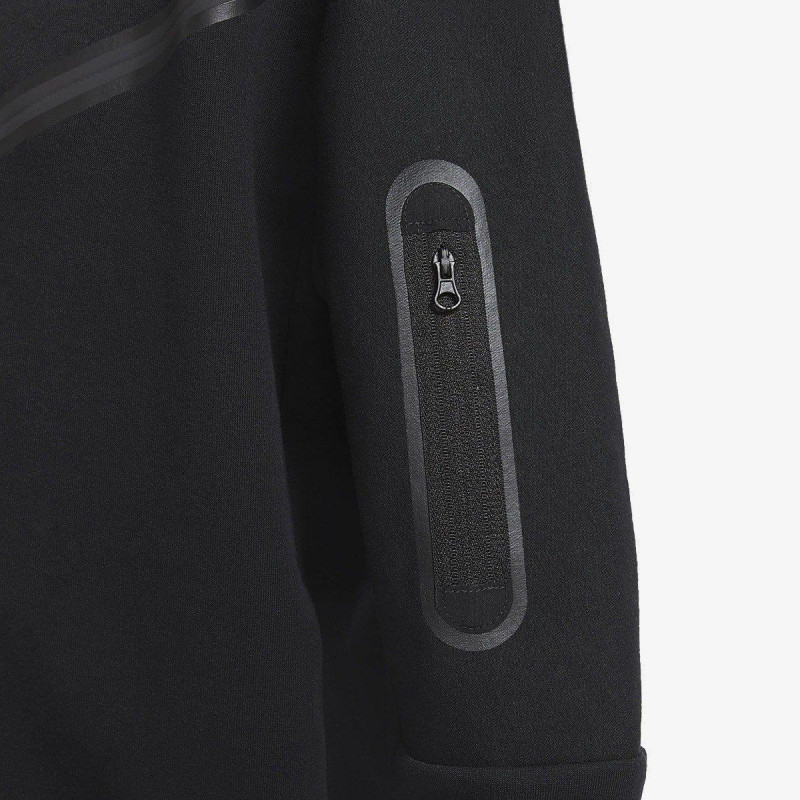 Nike Sportswear Tech 