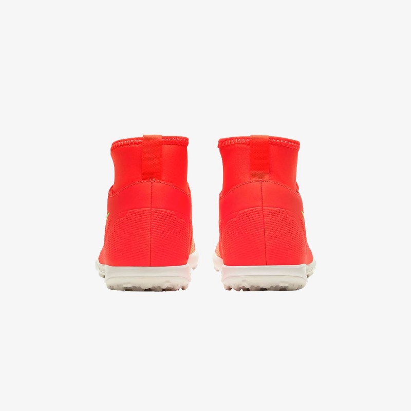 Nike JR SUPERFLY 8 CLUB TF 