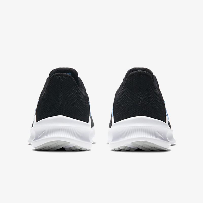 Nike Downshifter 11 