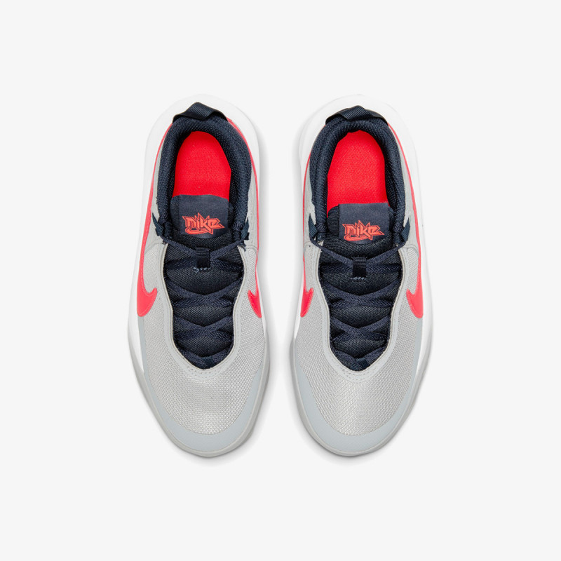 Nike Team Hustle D 10 