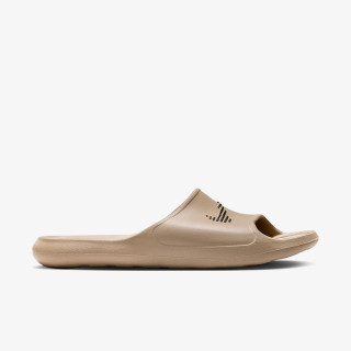 Nike Victori One 