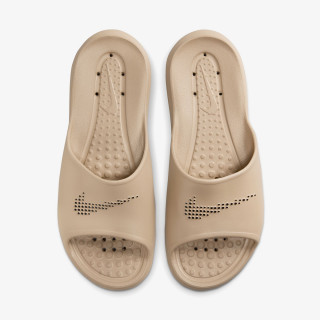 Nike Victori One 