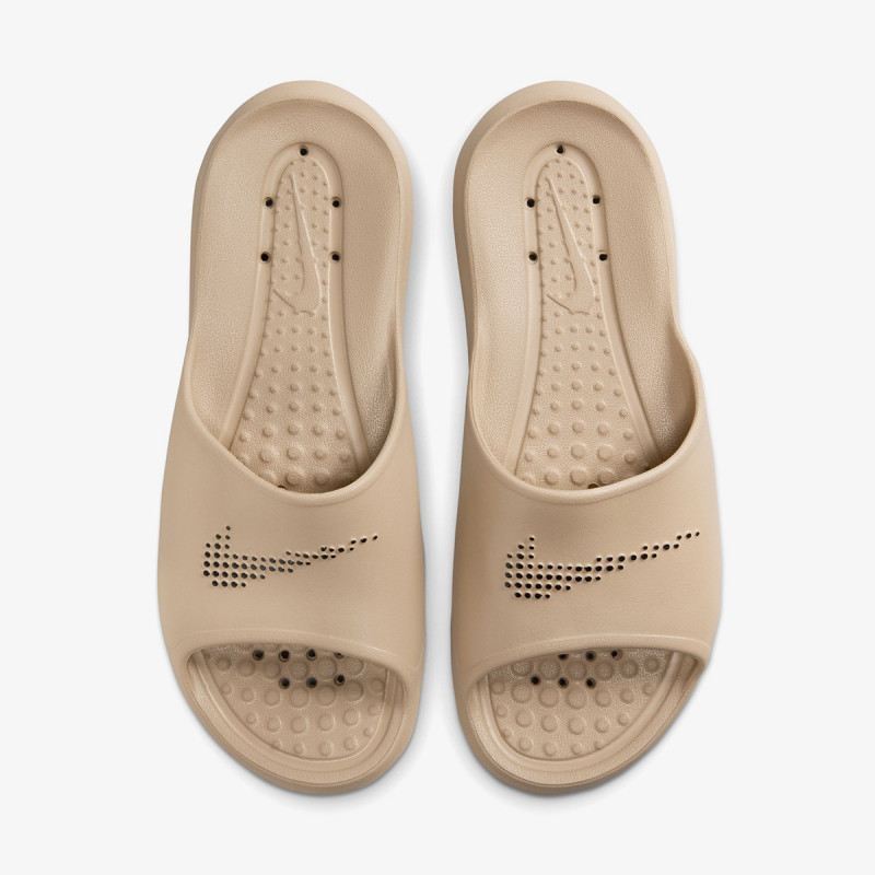 Nike Victori One 