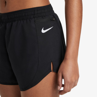 Nike Tempo Luxe 