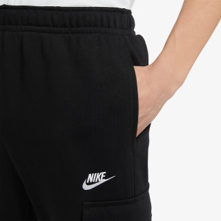 Nike Sportswear Club 