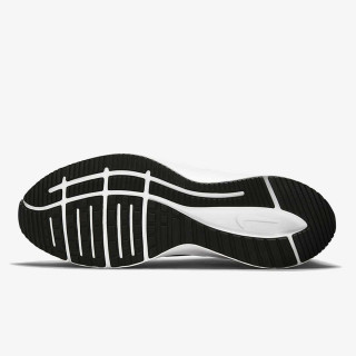 Nike Quest 4 