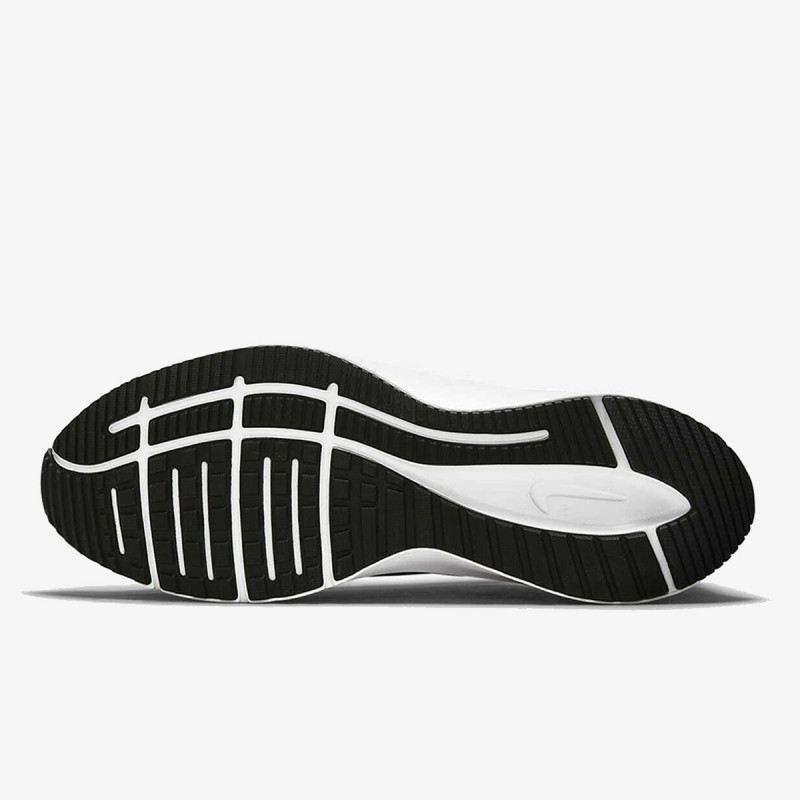 Nike Quest 4 