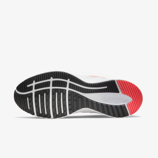 Nike Quest 4 