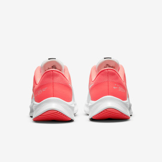 Nike Quest 4 