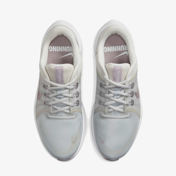 Nike Quest 4 Premium 