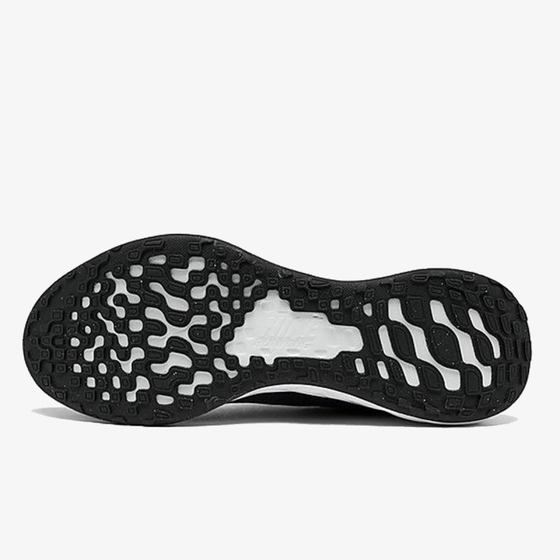 Nike Revolution 6 Next Nature 