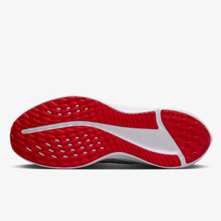 Nike Quest 5 