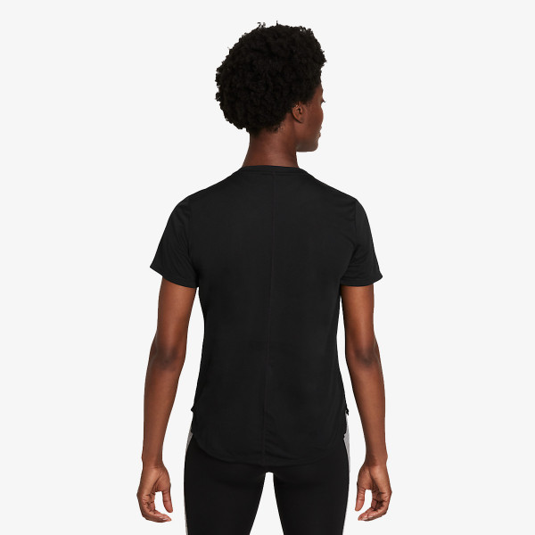 Nike Dri-FIT One 