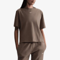 Nike W NSW ESSNTL SS TEE BOXY 