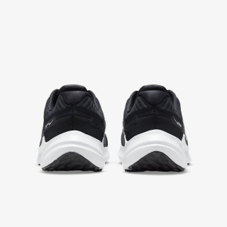 Nike Quest 5 