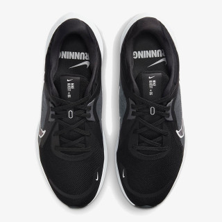 Nike Quest 5 