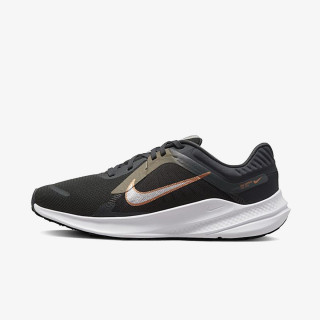Nike Quest 5 
