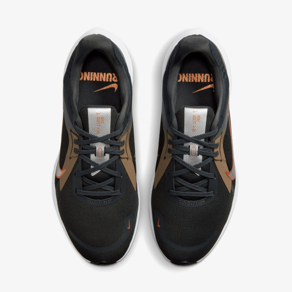 Nike Quest 5 