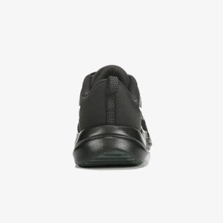NIKE Atlete Downshifter 12 