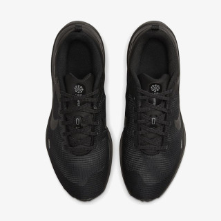 NIKE Atlete Downshifter 12 