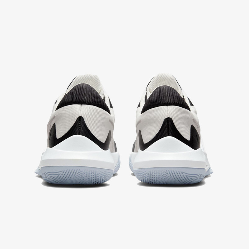 Nike Precision 6 
