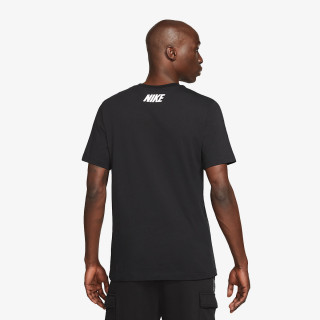 SPORTSWEAR 