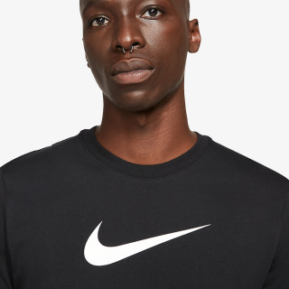 SPORTSWEAR 