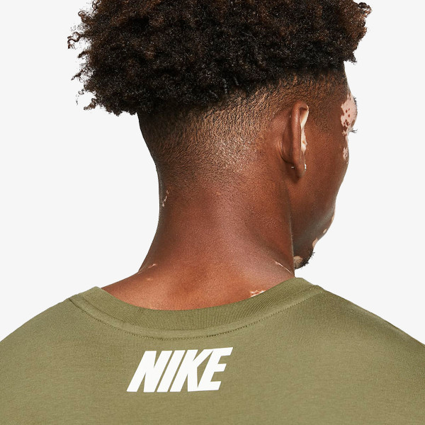 Nike M NSW REPEAT SS TEE 
