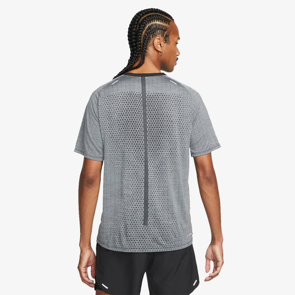 ADV TechKnit Ultra 