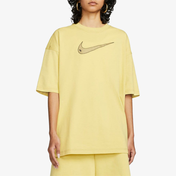 Nike Sportswear Swoosh 