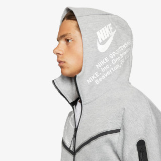 Nike Sportswear 