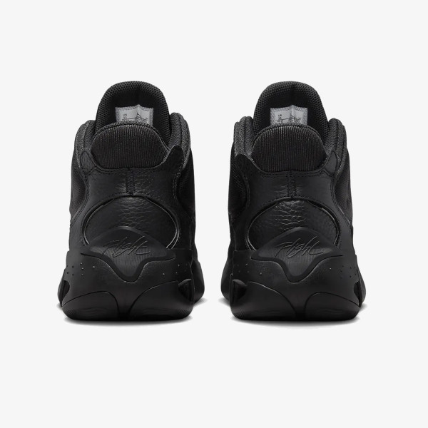 Nike Jordan Max Aura 4 