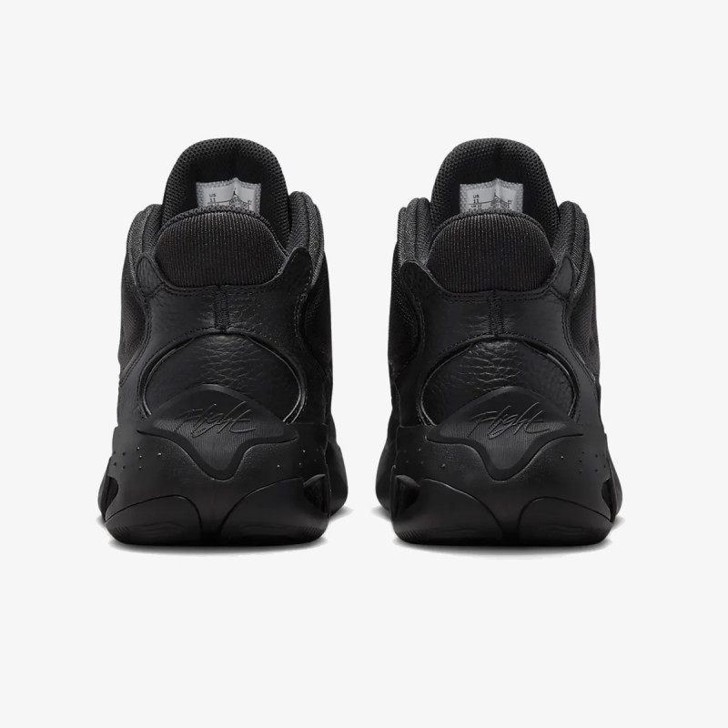 Nike Jordan Max Aura 4 