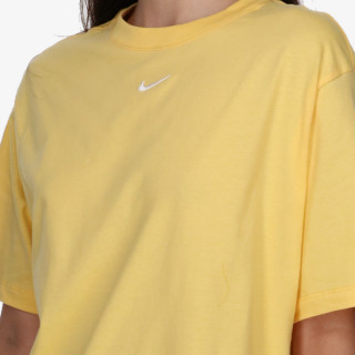 Nike Sportswear Essentials 