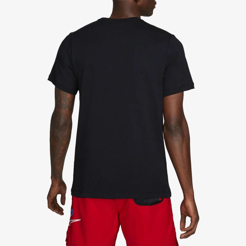 Nike Sportswear 