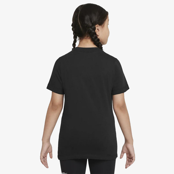 Nike Sportswear 