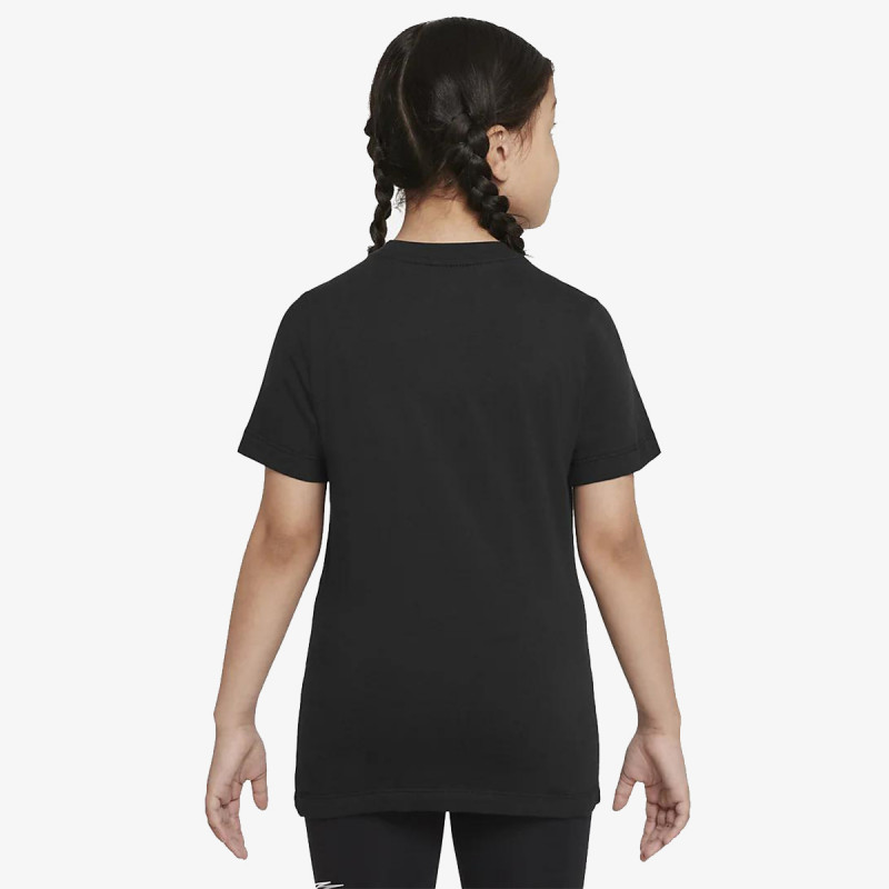 Nike Sportswear 