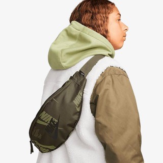Nike Heritage 